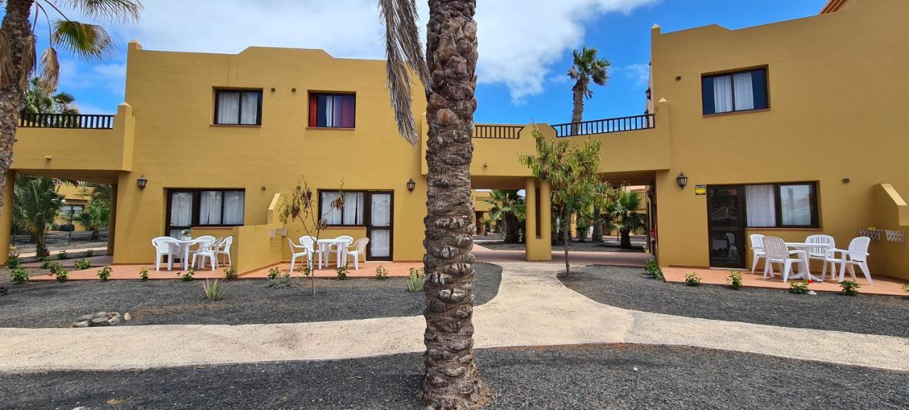 Beautiful Garden Flat Nearly Refurbished Free Wifi Apartment Corralejo Luaran gambar