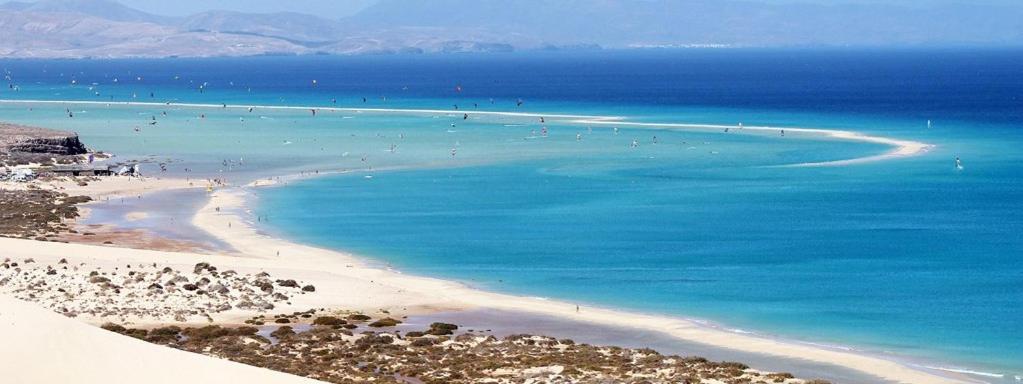 Beautiful Garden Flat Nearly Refurbished Free Wifi Apartment Corralejo Luaran gambar